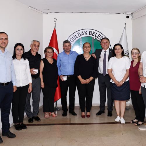Başkanımız Sn.Tahsin Erdem’den Aşure İkramı