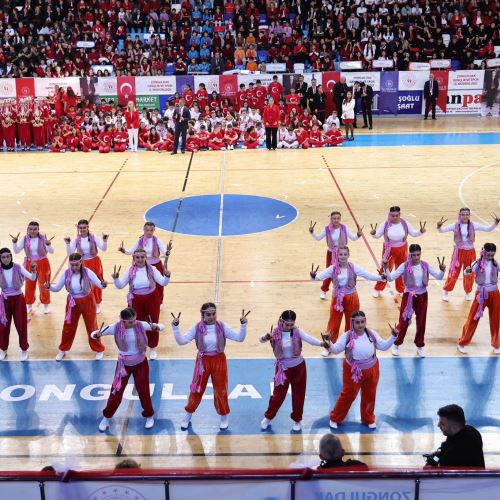 Zonguldak’ta Cumhuriyet’in 102. Yılı Büyük Bir Coşkuyla Kutlandı