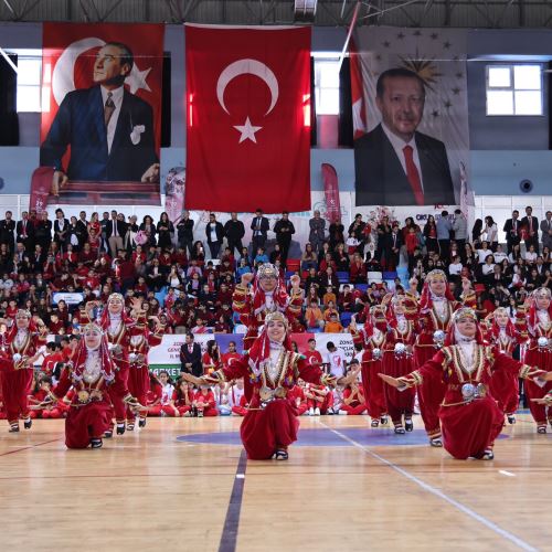 Zonguldak’ta Cumhuriyet’in 102. Yılı Büyük Bir Coşkuyla Kutlandı