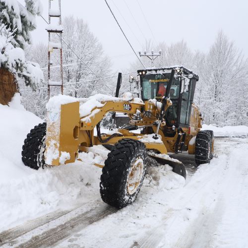 Kar Yağışına Karşı Ekiplerimiz 7/24 Görev Başında