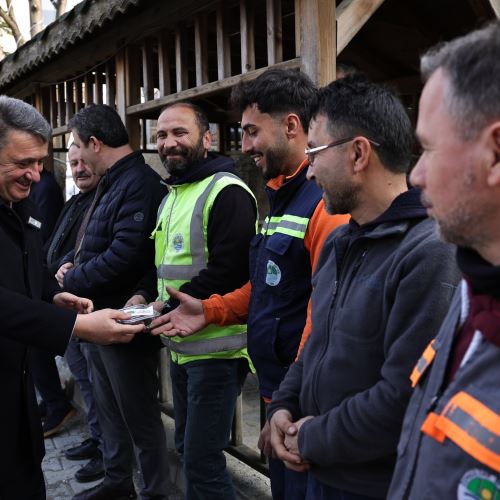 Başkan Erdem, Personellerimizin Bayramlarını Tebrik Etti