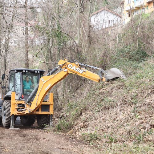 Bülent Ecevit Caddesi’nde Hummalı Çalışma: Şehrimizin Her Köşesine Dokunuyoruz