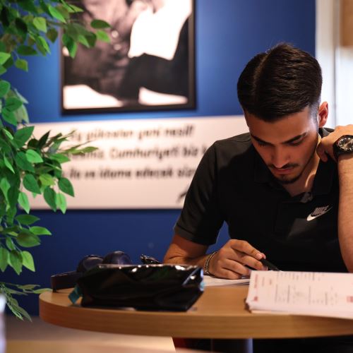 1923 Ders Kafe Hizmete Açıldı