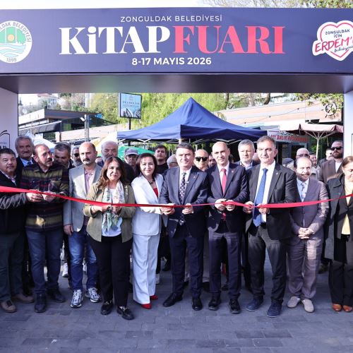 Zonguldak Belediyesi Kitap Fuarı Kapılarını Açtı