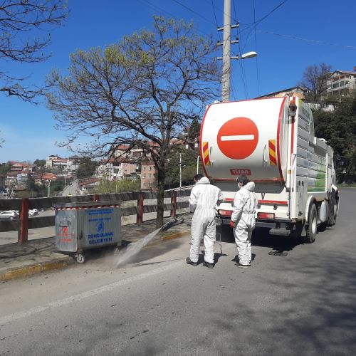 Konteyner Yıkama ve Dezenfektan Aracımız ile Tüm Konteynerleri Dezenfekte Ediyoruz