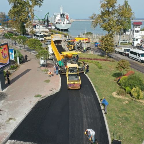 Sıcak Asfalt Kaplamasına Milli Egemenlik Caddesi'nde Başladık