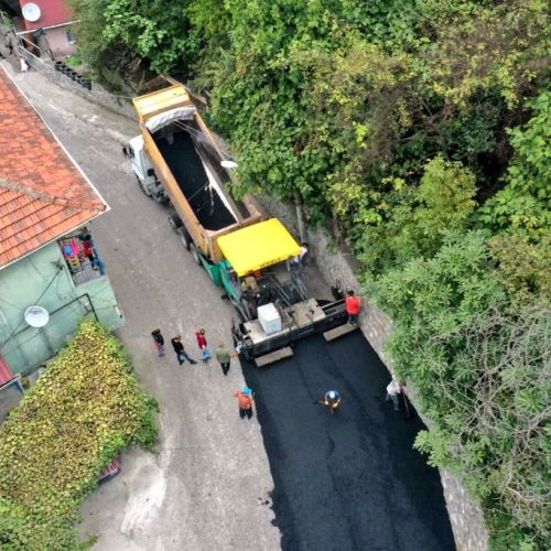 Milli Egemenlik Caddesi Trafiğe Açıldı, 3.Etap Asfalt Çalışmasına Terakki Mahallesi'nde Başladık