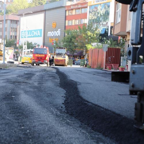 Mimar Kemal Sokak'ta Yol Sorunu Çözülüyor