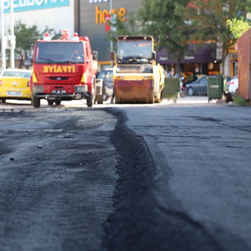 Mimar Kemal Sokak'ta Yol Sorunu Çözülüyor