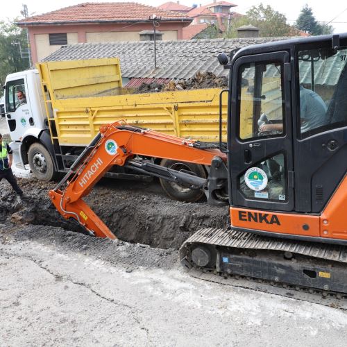 Ekiplerimiz Dört Bir Yanda Çalışıyor