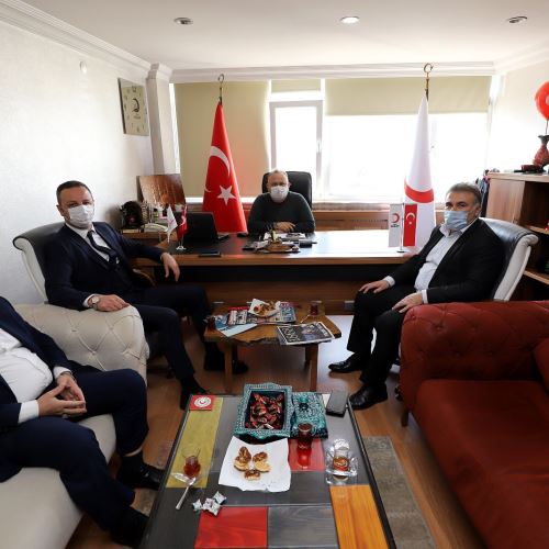 Başkanımız Dr.Ömer Selim ALAN'dan Kızılay'a Ziyaret