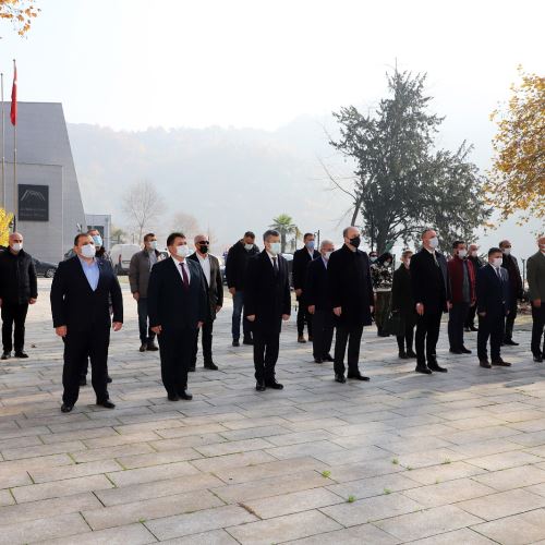 Başkanımız Dr.Ömer Selim ALAN, Dünya Madenciler Günü Nedeniyle Düzenlenen Törene Katıldı