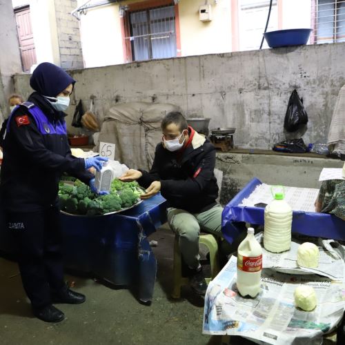 Pazar Yerlerinde Denetimlerimiz Devam Ediyor