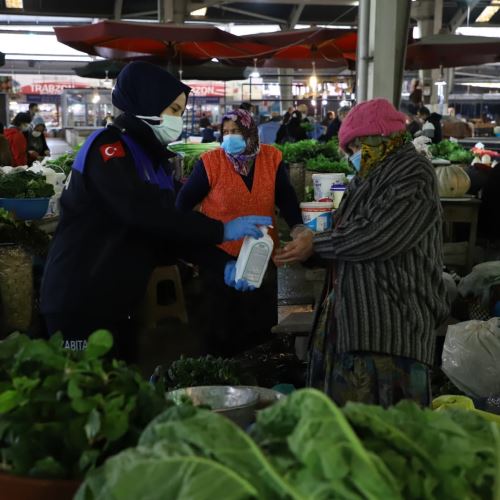 Pazar Yerlerinde Denetimlerimiz Devam Ediyor