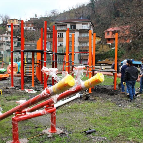 Yeni Park Alanları Oluşturuyoruz