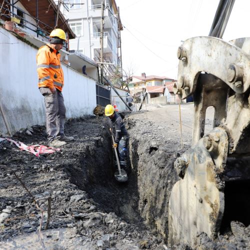 Mahallelerimizde Altyapı ve Üstyapı Çalışmalarımız Sürüyor