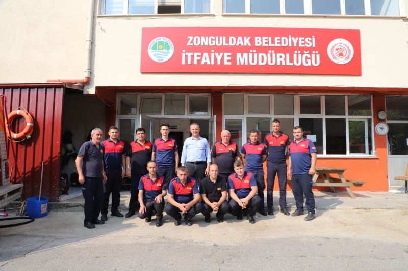 Başkanımız Dr.Ömer Selim ALAN, Şantiye Personellerimiz ile Bayramlaştı 