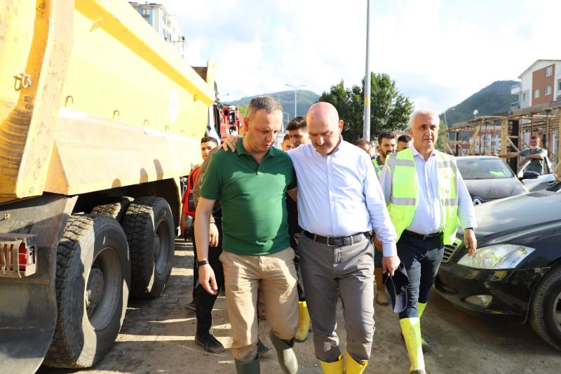 Başkanımız Dr.Ömer Selim ALAN, Afet Bölgesi Kastamonu-Bozkurt'u Ziyaret Etti