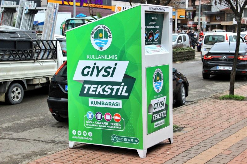 Giysi ve Tekstil Kumbaralarından Geri Dönüşüme 65 Tonluk Destek 