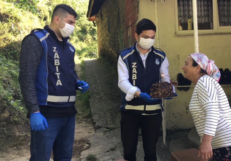 Vefa Destek Grubumuzdan Doğum Günü Sürprizi