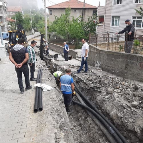 Yeşil Mahalle'de 380 mt İçme Suyu Hattı Yenileme Çalışması Başlatıldı