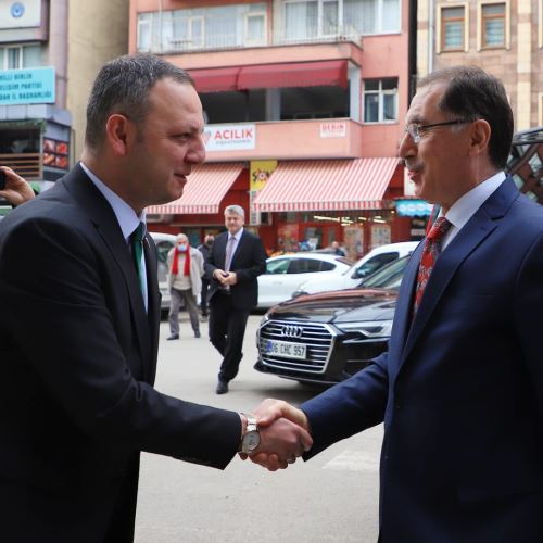 Türkiye Kamu Başdenetçisi Sn.Şeref MALKOÇ'tan Belediyemize Ziyaret