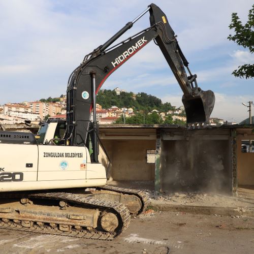 Eskici Pazarı'nı Yeni Alanına Taşıyoruz