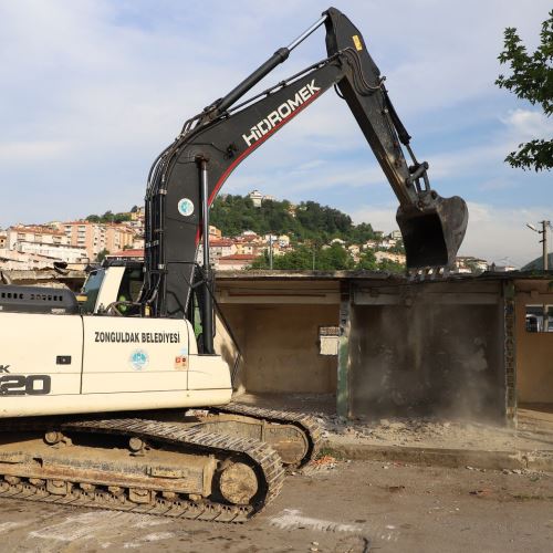 Eskici Pazarı'nı Yeni Alanına Taşıyoruz