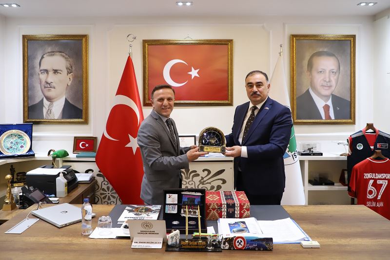 Azerbaycan Ankara Büyükelçisi Sn.Reşad Memmedov Belediyemizi Ziyaret Etti
