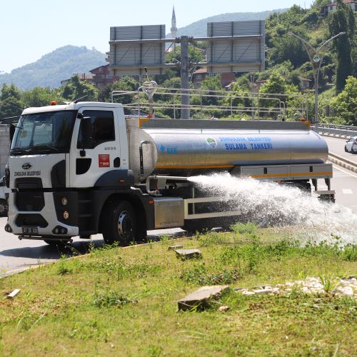 Altyapı ve Çevre Düzenleme Çalışmalarımız Devam Ediyor