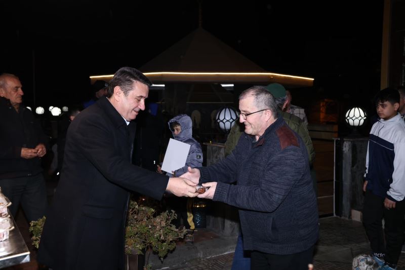 Başkanımız Sn.Tahsin Erdem’den Hemşehrilerimize Ramazan İkramı