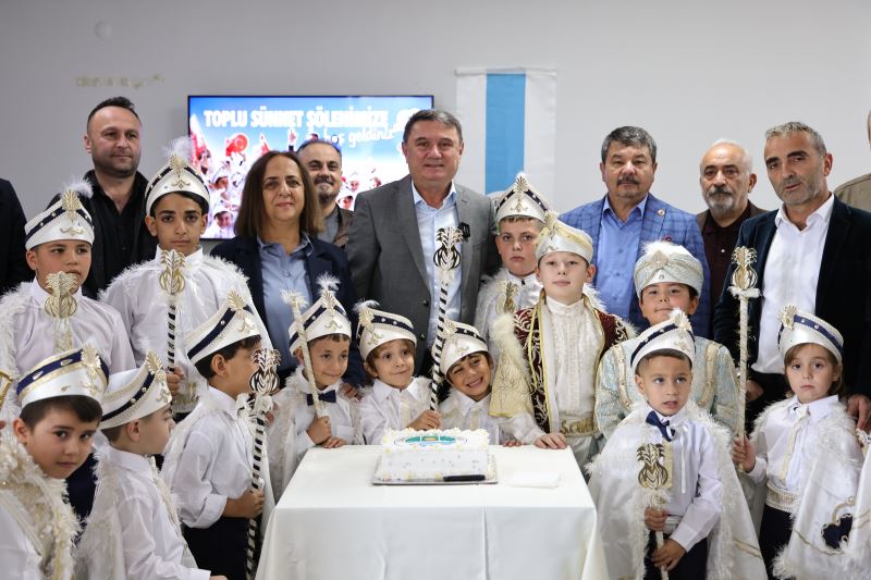 Engelsiz Yaşam Merkezi’nde Geleneksel Sünnet Şöleni Coşkusu