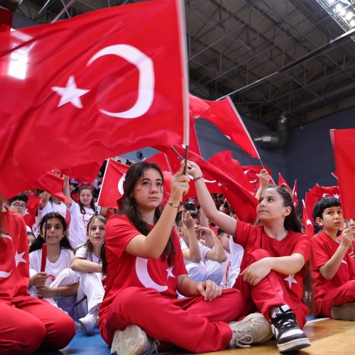 Zonguldak’ta Cumhuriyet’in 102. Yılı Büyük Bir Coşkuyla Kutlandı