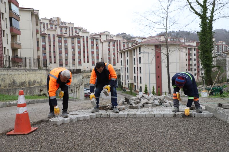 Fen İşleri Müdürlüğümüz Kent Genelinde Çalışmalarını Sürdürüyor