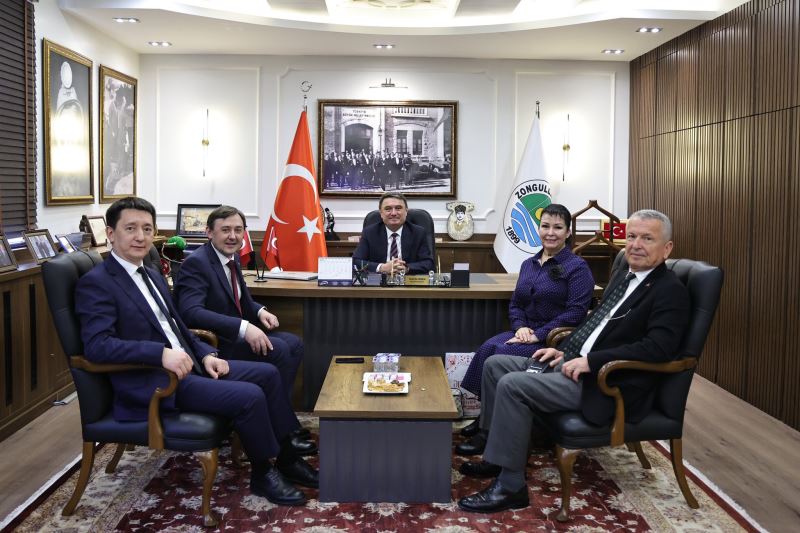 Tataristan Agryz Heyetinden Belediyemize Ziyaret