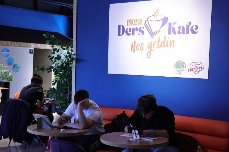 1923 Ders Kafe Hizmete Açıldı