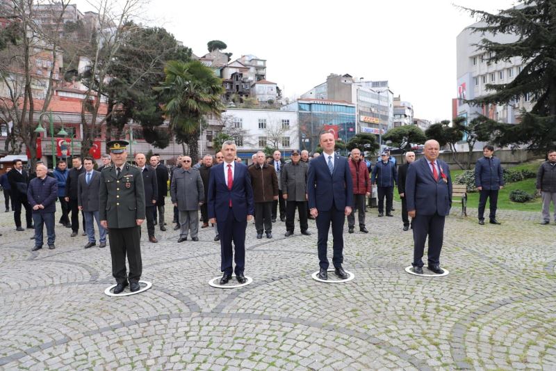 18 Mart Şehitleri Anma ve Çanakkale Zaferi’nin 105’inci yıldönümü nedeniyle, çelenk koyma törenimizi gerçekleştirdik.