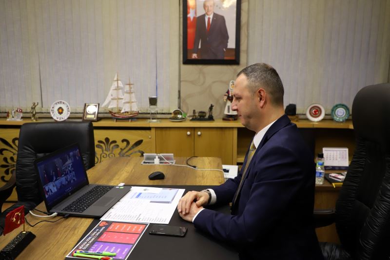 Belediye Başkanımız Sn.Dr.Ömer Selim Alan, Cumhurbaşkanımız Sn.Recep Tayyip Erdoğan Başkanlığında Gerçekleştirilen Videokonferans Toplantısına Katıldı