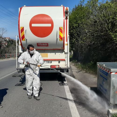 Konteyner Yıkama ve Dezenfektan Aracımız ile Tüm Konteynerleri Dezenfekte Ediyoruz