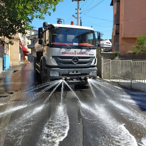 Koronavirüse Karşı Dezenfekte ve Yıkama Çalışmalarımızı Sürdürüyoruz