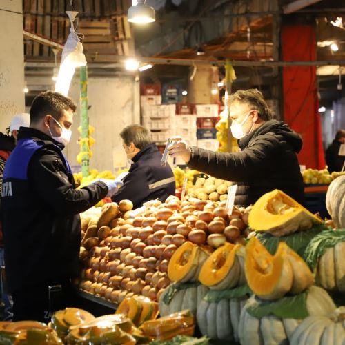 Pazar Yerlerinde Denetimlerimiz Devam Ediyor