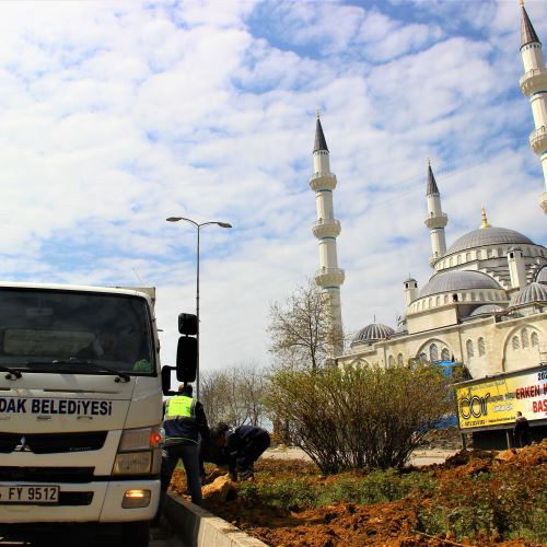 Milli Egemenlik Caddesi Güzelleşiyor