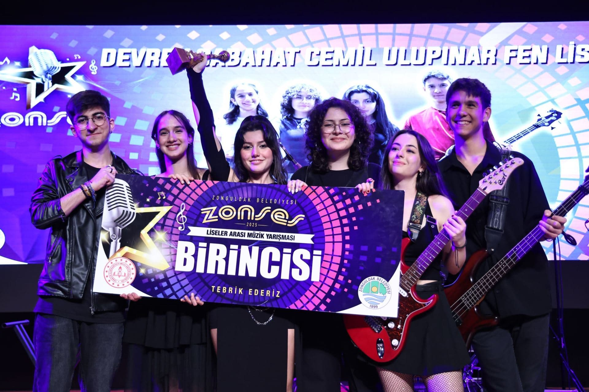 ZONSES 2025 Coşkuyla Tamamlandı: Genç Yetenekler Sahne Aldı